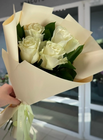 Букет из роз «Нежная классика» от интернет-магазина цветов в 