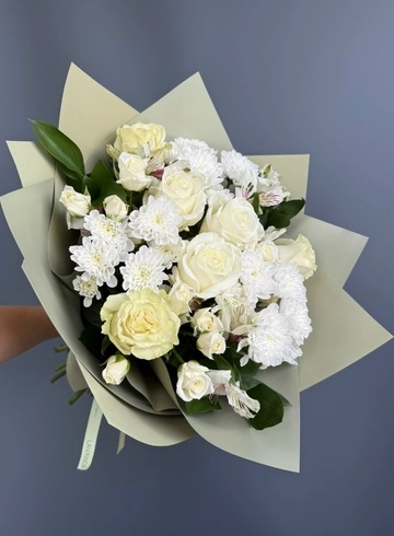Букет из розы и хризантемы &laquo;Белое облако&raquo; от интернет-магазина цветов в 