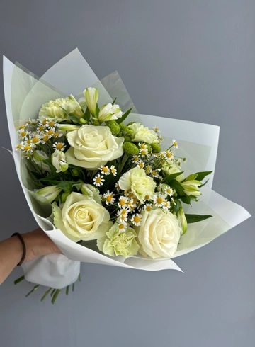 Букет сборный «Рассвет» от интернет-магазина цветов в 