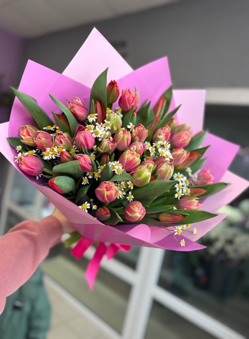 Букет из пионовидных тюльпанов &laquo;8 марта&raquo; от интернет-магазина цветов в 