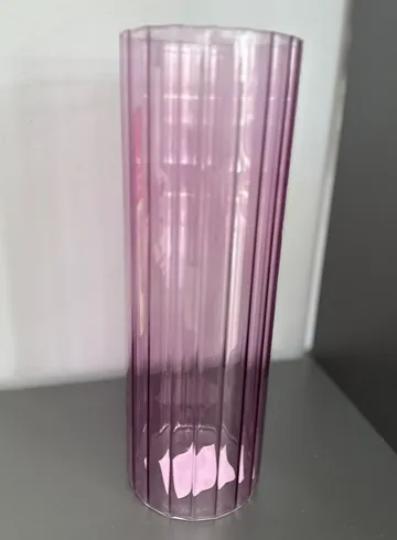 Ваза стекло розовая  от интернет-магазина цветов в 